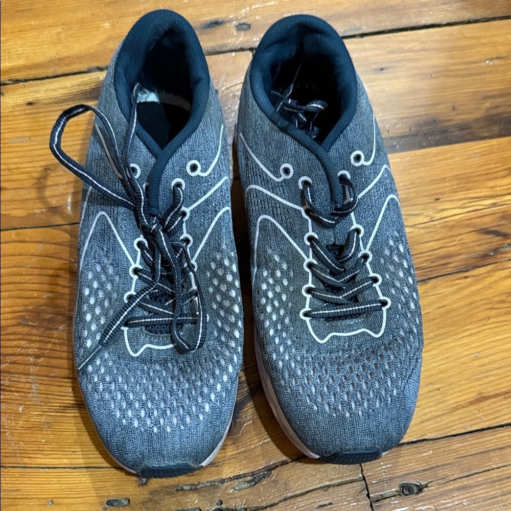Avis purple and Blueish Gray Athletic Sneakers Shoes Size 8.5